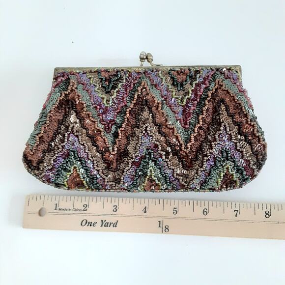 Vintage 1980s Beaded Clutch Kiss Lock Chevron Multicolor Evening Bag Hollywood - Picture 7 of 9
